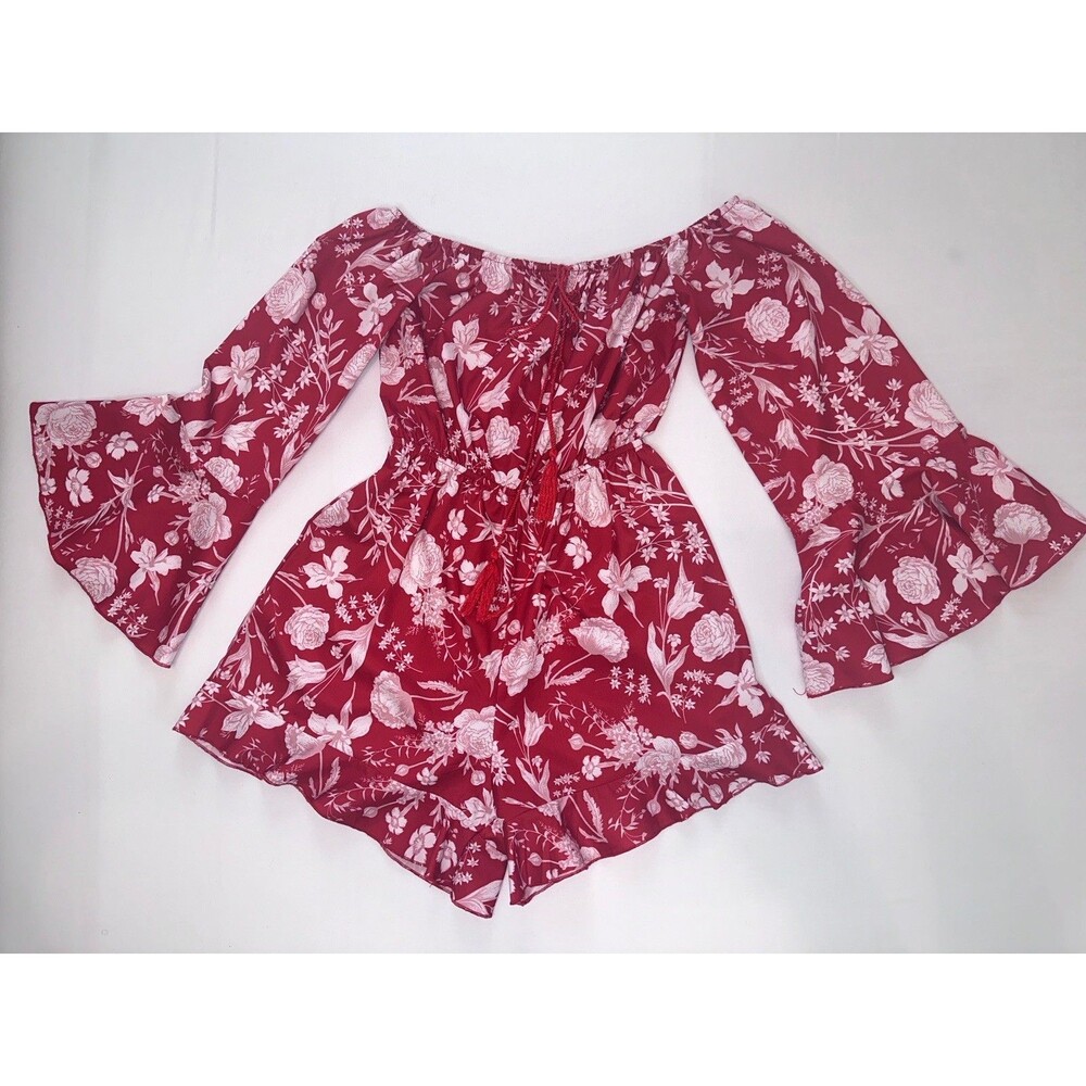 SHEIN Red White Floral Flare Crochet Sleeve Lined Romper Shorts XS